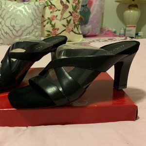 Brand New AEROSOLES Black Sandals